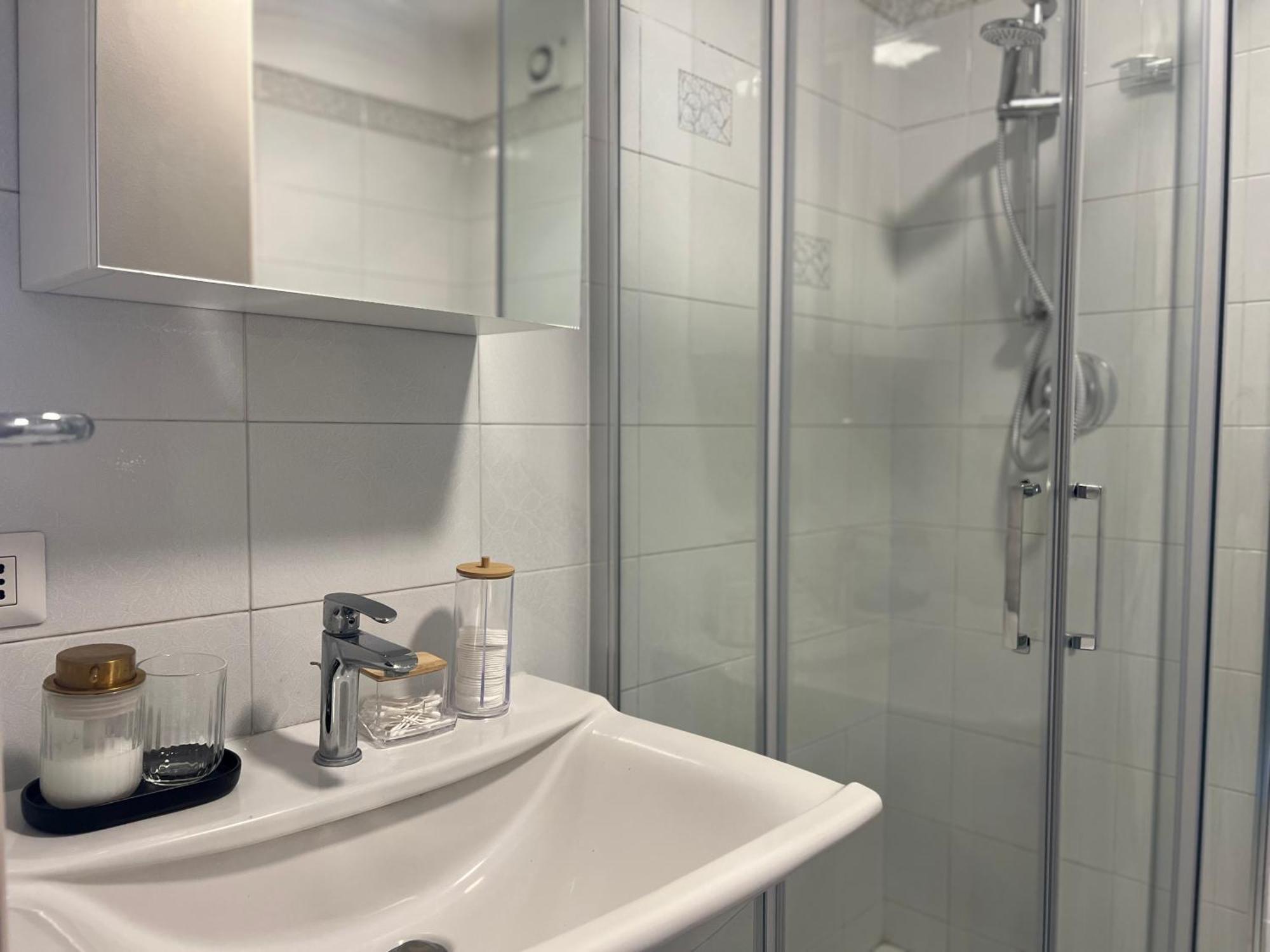 Appartement Grazioso Appartamento A Due Passi Da Bocconi E Magazzini Generali *